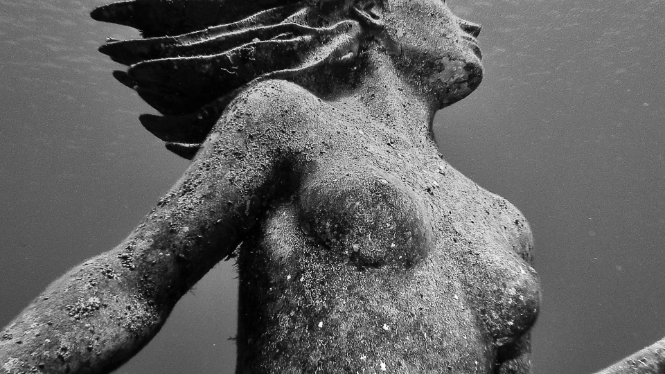 Underwater Mermaid statue, Amphitrite off the coast of Grand Cayman